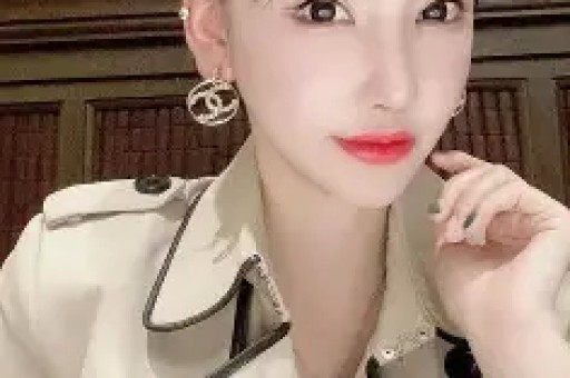 探店博主的一个“避雷贴”杀死了一家排队三小时的网红店？