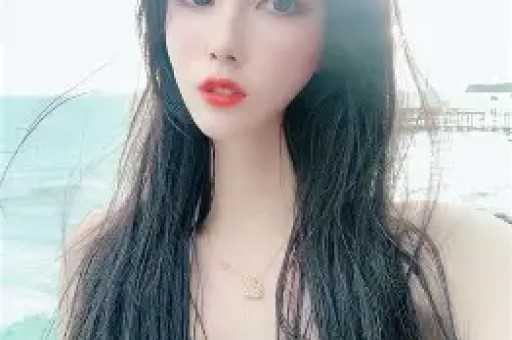 内娱清纯女星偷闯日本拍艳情片被网友当场撞破